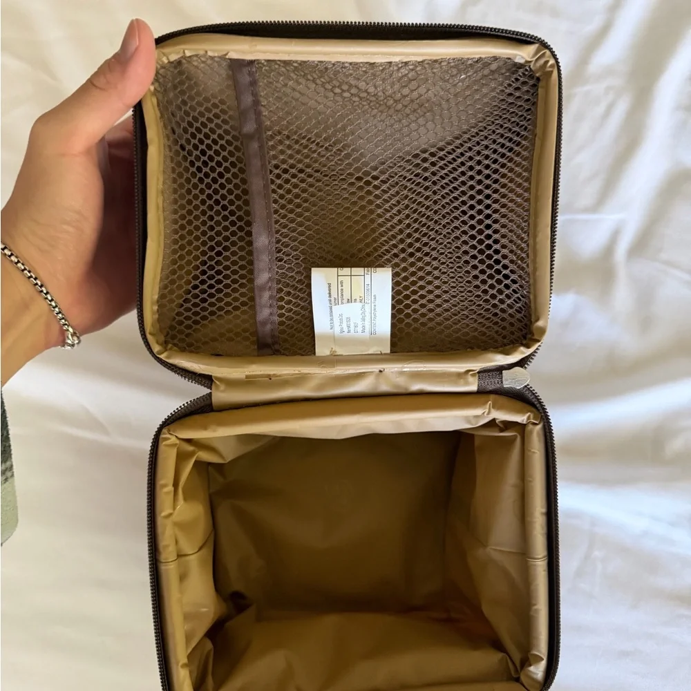 Igloo Camouflage Toiletry Bag with Orange Accents